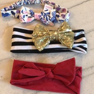 Set of three headbands/bows